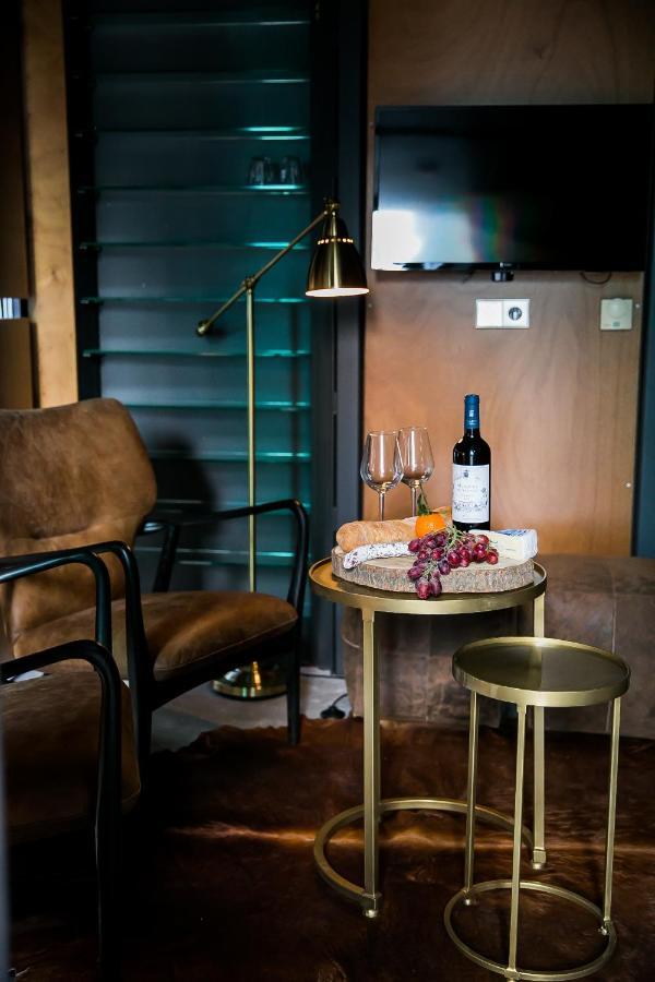 ユトレヒト Het Sluijmerhuis Bed & Breakfast エクステリア 写真